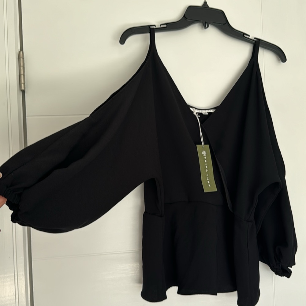 Drapey party blouse NEVER WORN - Picture 5 of 7